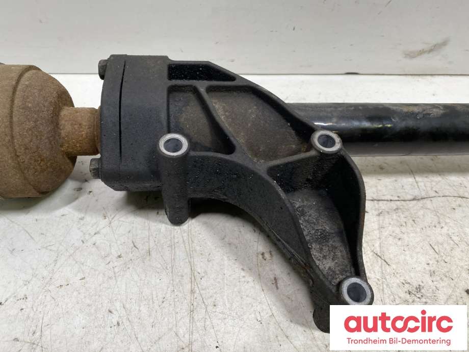 Drivaksel høyre foran, diesel/manuell til Opel Zafira Tourer 2012-2018 (13348259|95520489|1677187780)