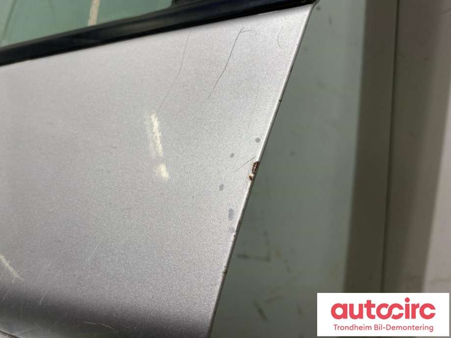 Dør venstre foran til Subaru Impreza 2008-2012 (Type III) (60009FG0339P|60009FG0329P|60009FG0309P)