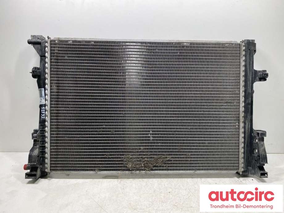 Radiator (automat gir) til Mercedes B-Klasse, electric drive 2014-2018 (W242) (W242) (...|A 246 500 12 03|)