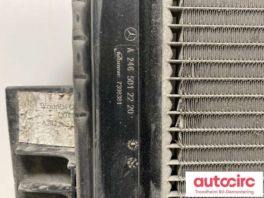 Aircondition radiator til Mercedes B-Klasse, electric drive 2014-2018 (W242) (W242) (...|A 246 500 00 54|A 246 500 04 54|)