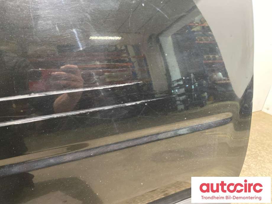 Dør høyre foran til Nissan X-Trail 2007-2014 (T31) (T31) (LES INFO|H0100JG4MM|)