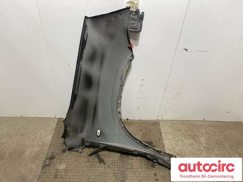 Skjerm venstre foran til Nissan X-Trail 2007-2014 (T31) (T31) (LES INFO.|F3101JH1EA|)