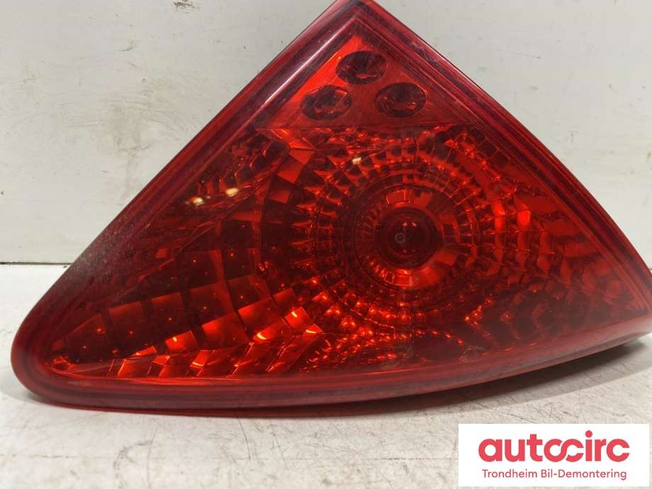 Baklykt venstre indre til Peugeot 3008 2009-2016 (Type I)  (PEUGEOT|6350 HE|)