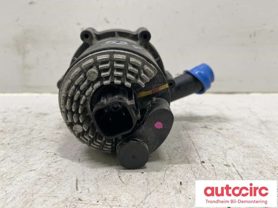Vannpumpe elektrisk til Mercedes B-Klasse, electric drive 2014-2018 (W242) (W242) (...|A 242 500 00 86|)