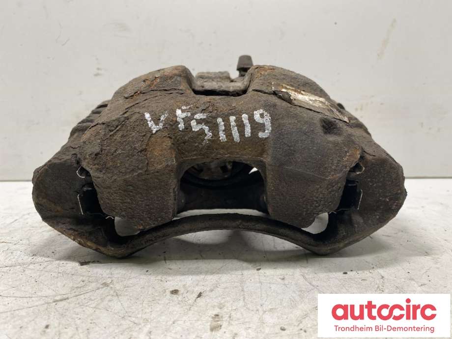 Bremsecaliper venstre foran til Peugeot 3008, 2009-2016 (Type I)  (PEUGEOT|4401 N8)