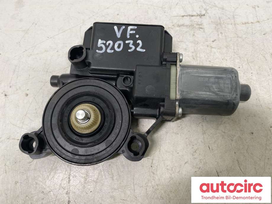 Ruteheis, kun motor, venstre foran til VW Transporter / Caravelle, 2015-2019 (T6) (T6) (BOSCH|7E0 959 801 N)