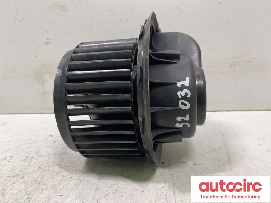 Varmeapparat motor bak til VW Transporter / Caravelle, 2015-2019 (T6) (T6) (...|7E0 819 021 A)