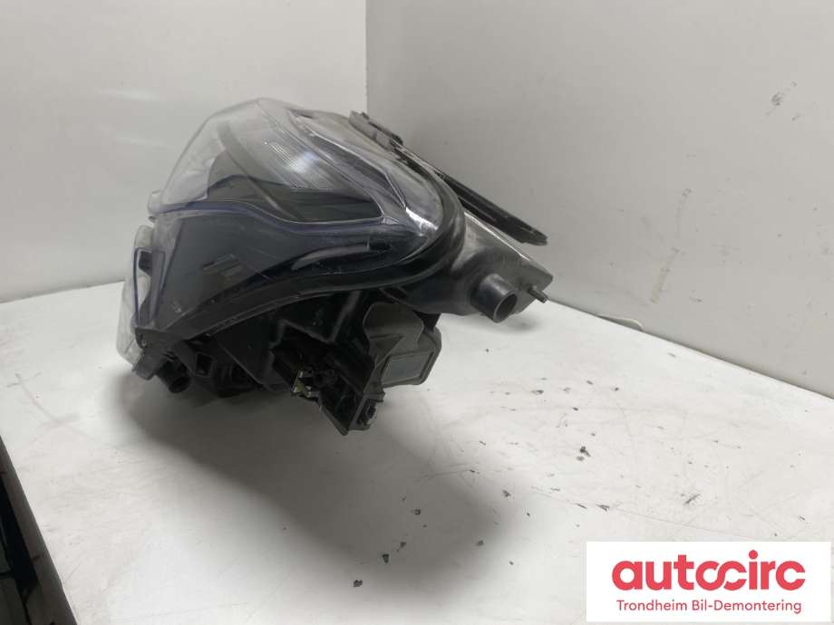 Frontlykt venstre full-LED til Ford Mustang Mach-e 2020-->>  (2531862|LJ8B-13E015-BE|)