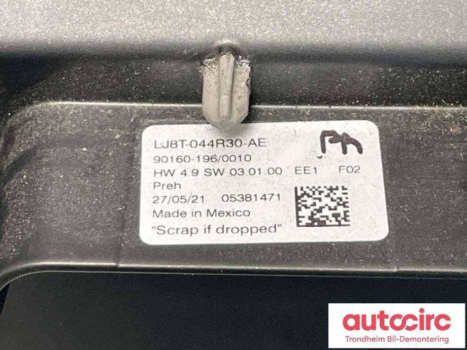 Multimedia display (MCU - Media Controller Unit) til Ford Mustang Mach-e 2020-->>  (2696578|LJ8T-044R30-AH|LJ8T-044R30-AE)