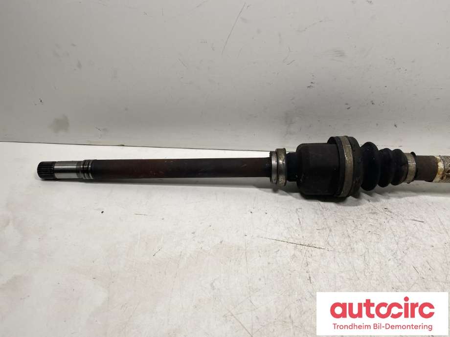 Drivaksel høyre foran, diesel/automat til Peugeot 3008 2009-2016 (Type I) (...|3273QK|3273QL|)
