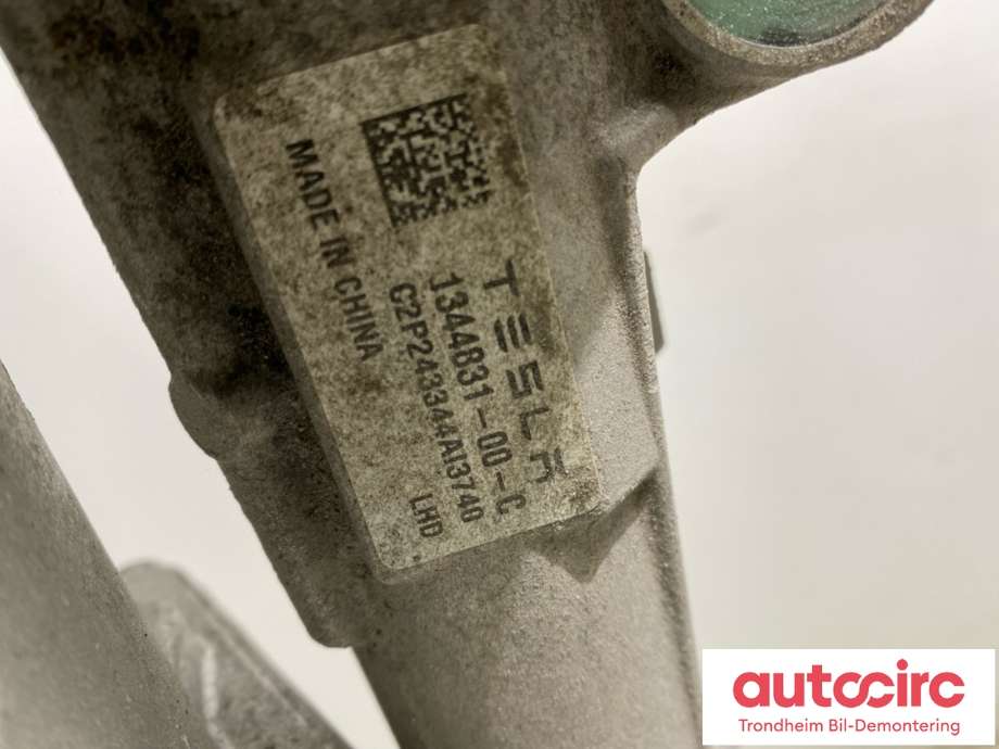Tannstang elektrisk til Tesla Model 3 2024-->> (Fase 2) (1344831-00-C|1344831-00-B|)
