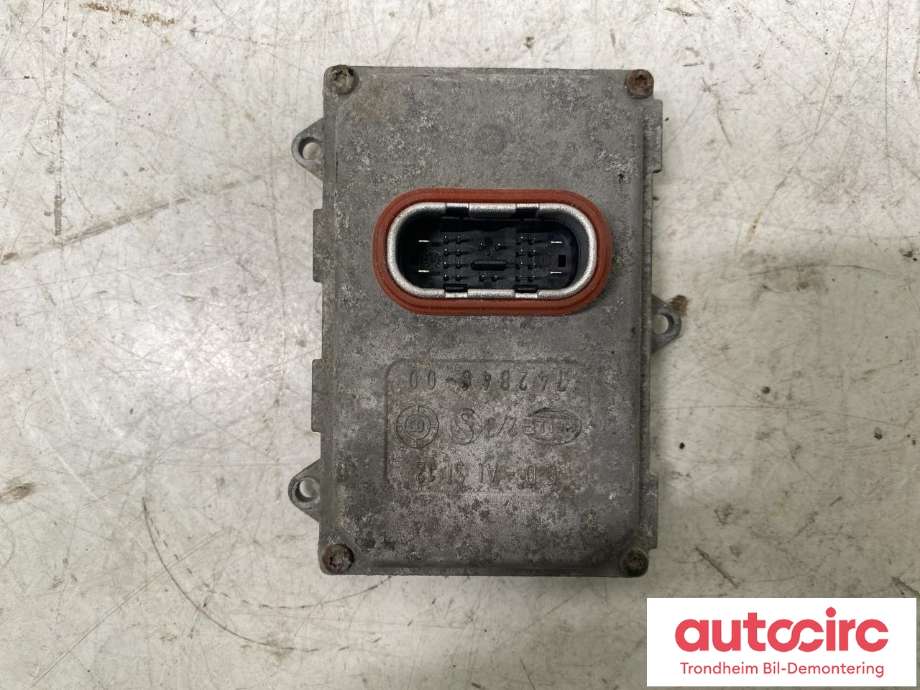 Styreenhet xenon/ballast til Mercedes ML, 2005-2011 (W164) (W164) (HELLA|A 002 820 60 26)