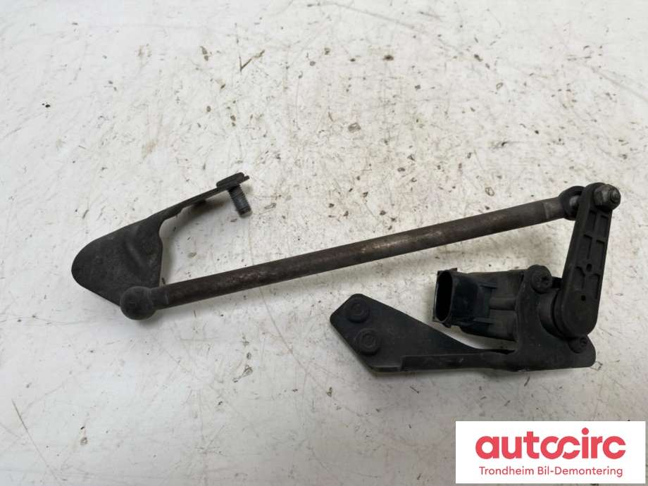 Sensor nivå, høyre bak til Mercedes S-Klasse 2005-2013 (W221) (W221) (..|A0105427717|A 010 542 77 17|)