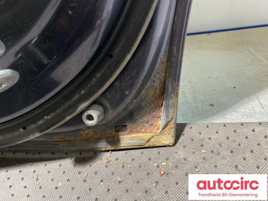 Dør høyre bak til Subaru Outback 2009-2014 (Type IV)  (60409AJ1009P|)