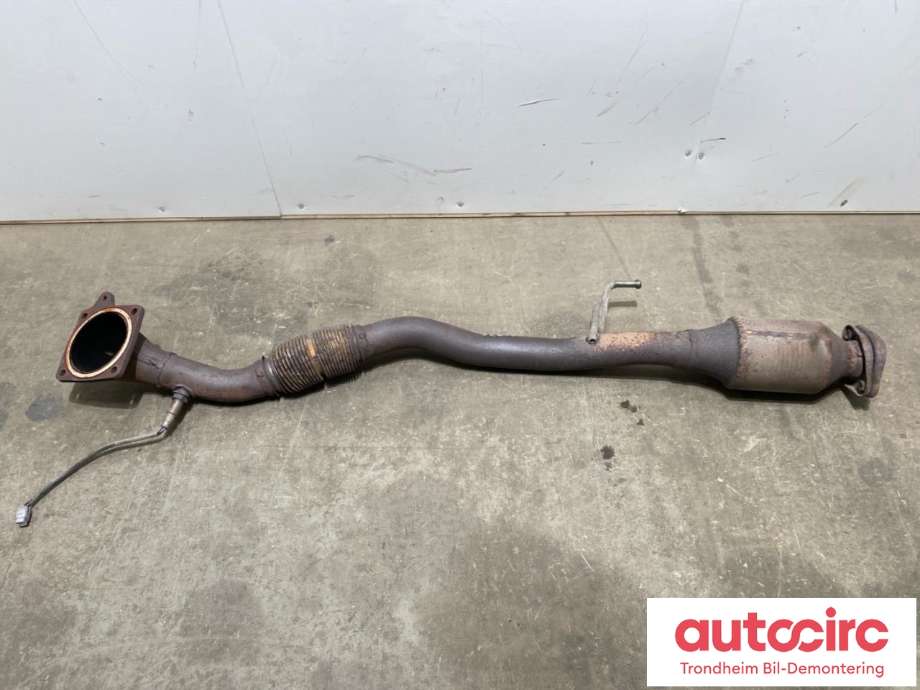 Eksos fremre til Suzuki Kizashi 2010-2014  (..|14190-57L00-H02|)