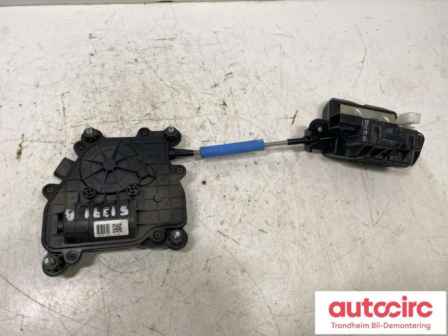 Baklukeåpner motor til Kia Optima 2017-2020  (...|81800A 8300|81800A8310|)