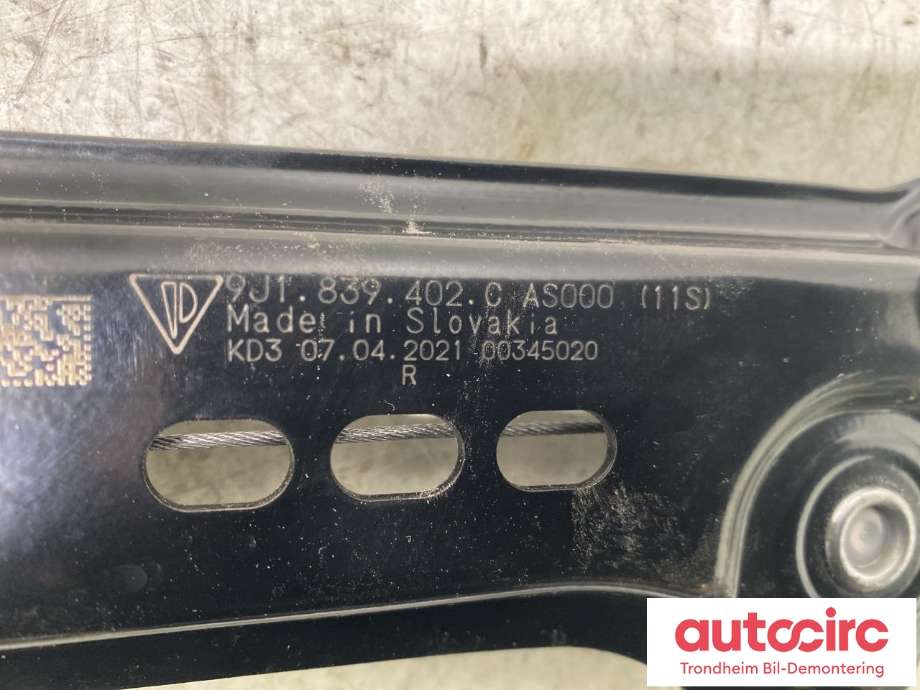 Ruteheis høyre bak til Audi e-tron GT 2021-->> (...|9J1 839 462 C|9J1 839 462 D|)