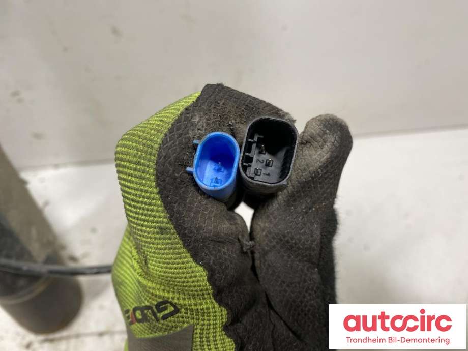 Fjærbein høyre foran til BMW X5 2013-2018 (F15) (F15) (37 10 6 875 084|)