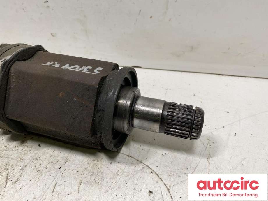 Drivaksel venstre foran, hybrid til BMW X5 2013-2018 (F15) (F15) (31 60 7 622 913|)