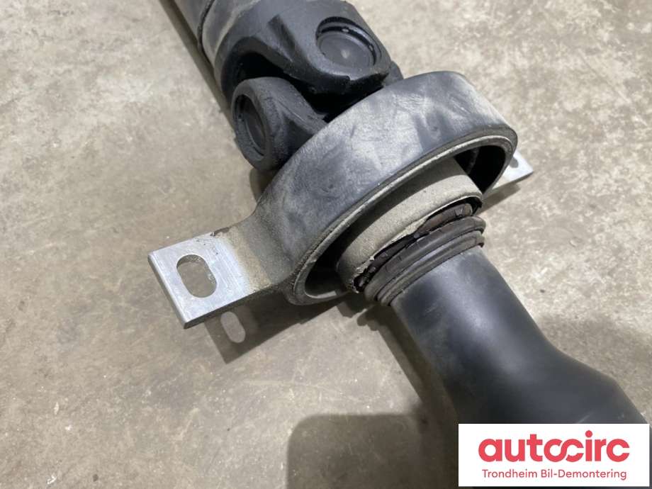 Mellomaksel bakre til BMW X5 2013-2018 (F15) (F15) (26107636785|)