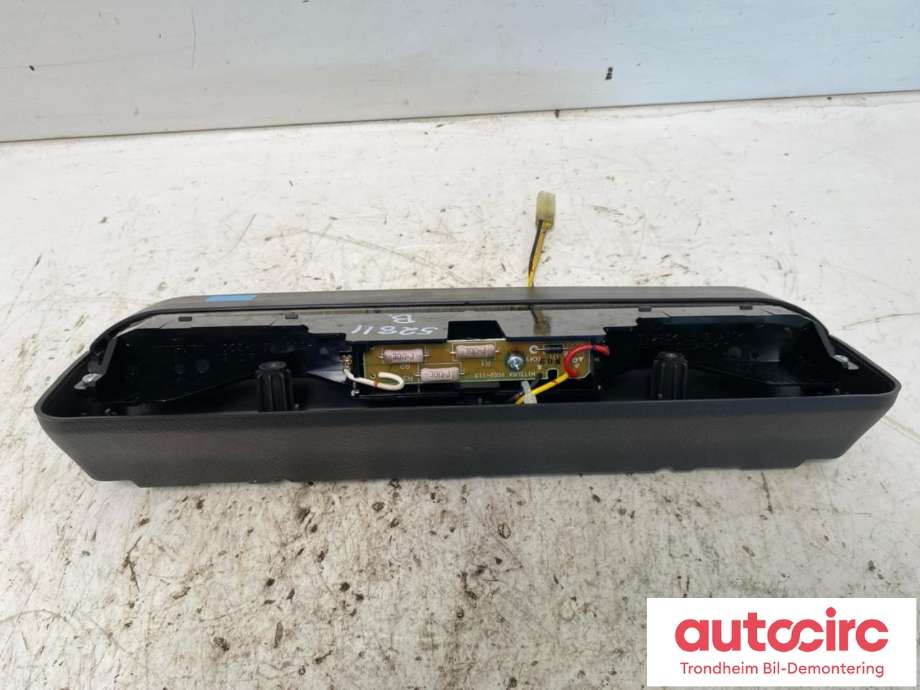 Baklykt bremselys bakrute til Subaru Forester 2008-2013 (Type III)  (..|84701SC020ML|)