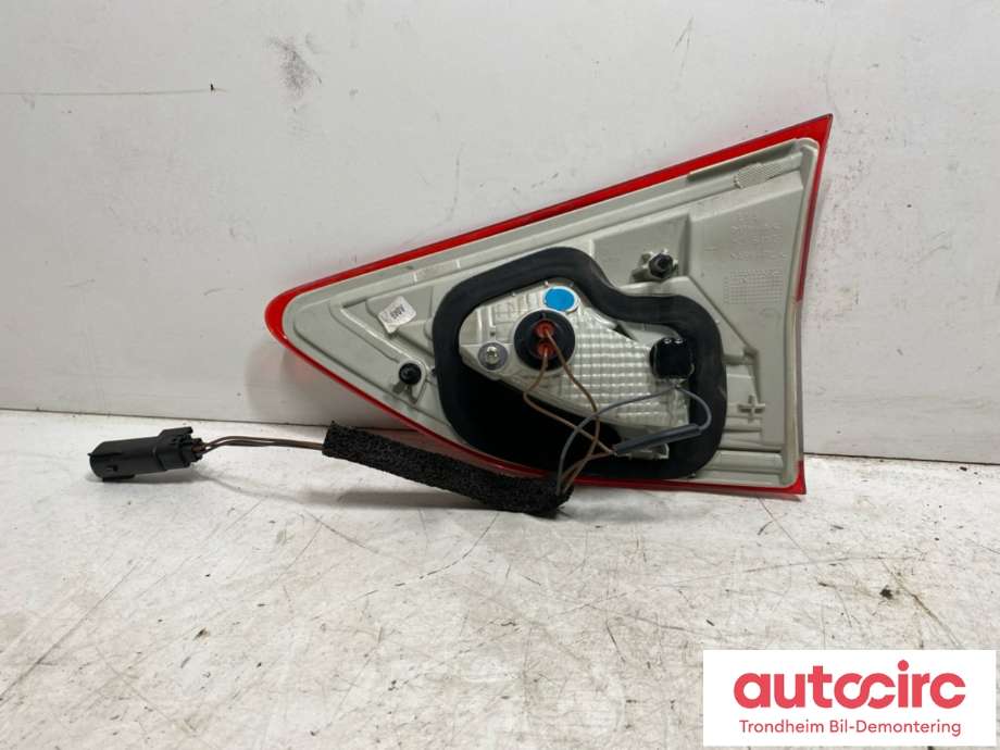 Baklykt venstre indre til Ford Kuga 2013-2019 (1938132|CV44-13A603-BG|)