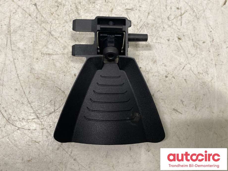 Parkeringskamera foran til BMW X5 2013-2018 (F15) (F15) (AUTOLIV|66 51 9 399 269|)