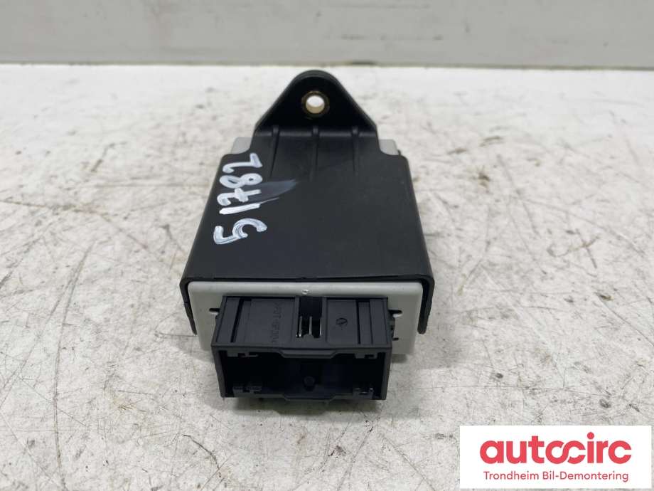 Styreenhet drivstoffpumpe til BMW X5 2013-2018 (F15) (F15) (HELBAKO|16 14 5 A08 530|)