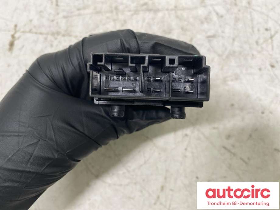 Styreenhet sete til BMW X5 2013-2018 (F15) (F15) (TEMIC|61 35 7 490 465|)