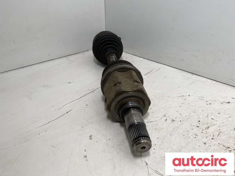 Drivaksel venstre foran, diesel/manuell til Toyota Hilux 2006-2011  (434300K020|434300K022|)