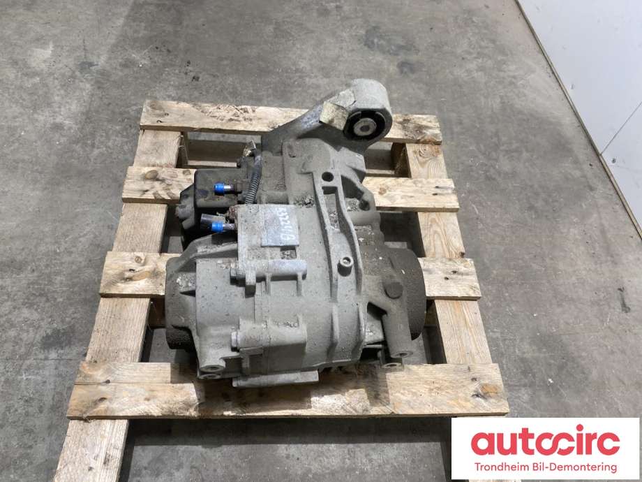 Kardang klokke bak til VW Transporter / Caravelle 2003-2009 (Fase 1) (T5) (T5) (02W525010J|02W525010L|)