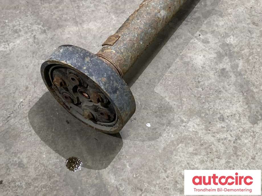 Mellomaksel til VW Golf V, Combi 2003-2008  (1K0521101H|)