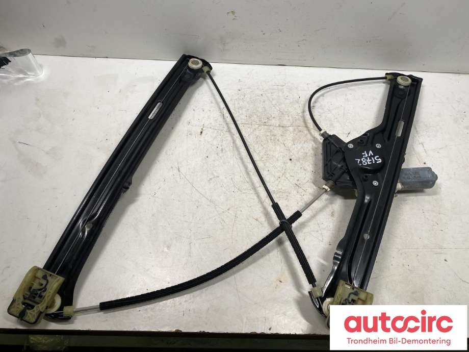 Ruteheis venstre foran til BMW X5 2013-2018 (F15) (F15) (BROSE|51 33 7 286 483|67 62 7 322 747|)