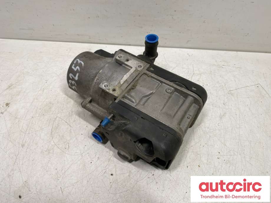 Dieselvarmer til Mercedes E-Klasse 2013-2016 (Fase 2) (W212) (W212) (WEBASTO|A2125002998|A2125003698|A2125003498)