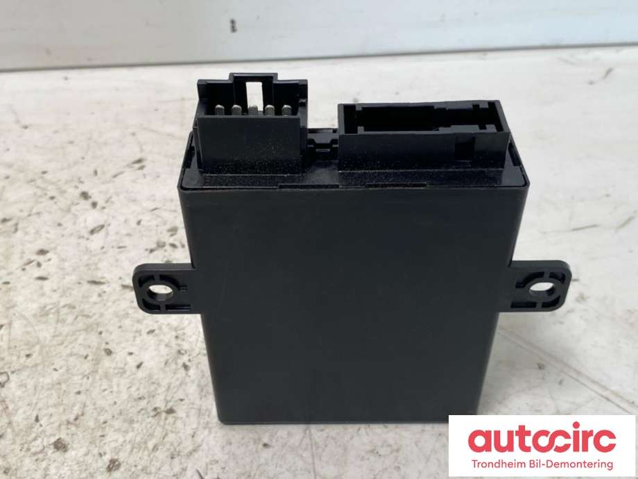 Styreenhet diverse til Mercedes Vito 2014-->> (W447) (W447) (..|A4479006510|)
