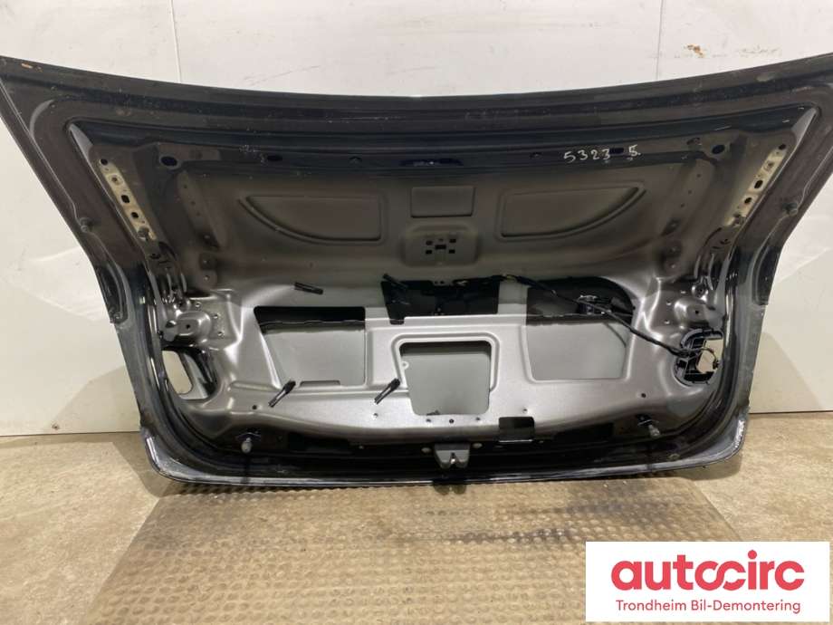 Bakluke sedan til Mercedes E-Klasse 2013-2016 (Fase 2) (W212) (W212) (A2127500975|)