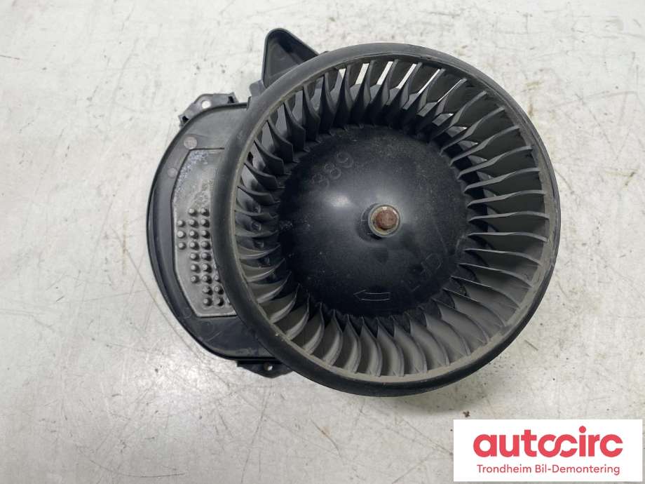 Varmeapparat motor til Mercedes B-Klasse, electric drive 2014-2018 (W242) (W242) (DENSO|A 246 906 16 01|)