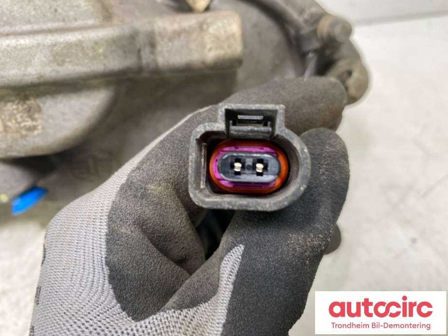 Bremsecaliper venstre foran til Hongqi E-HS9 2022-->>  (3501015QR01A|)