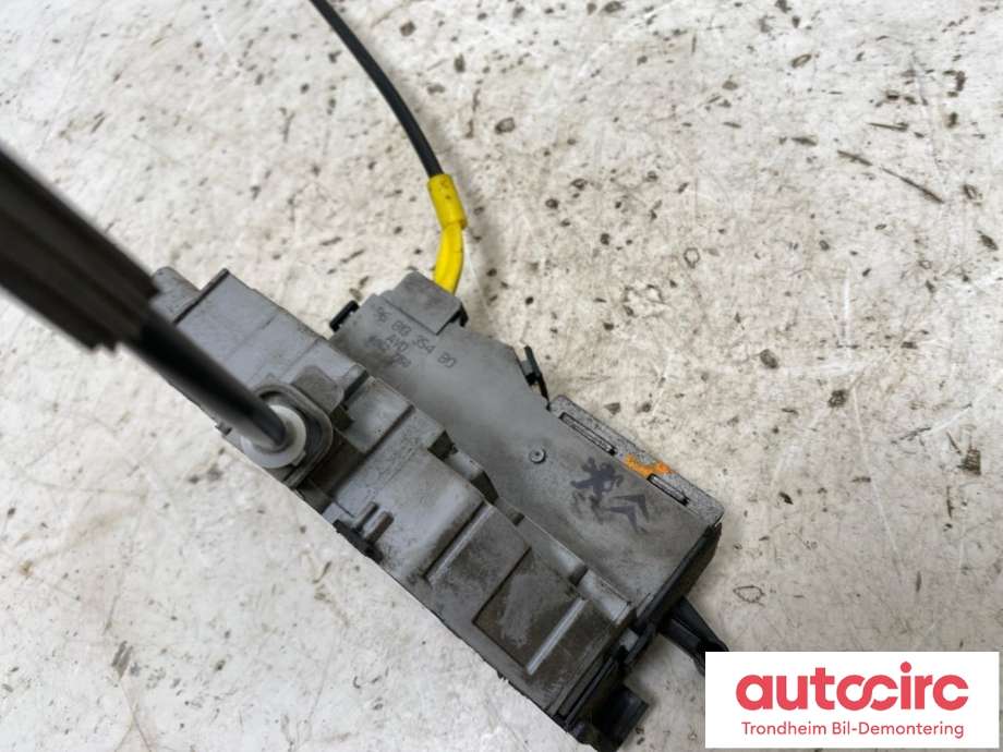 Låsekasse høyre foran til Citroën Jumpy 2007-2016 (Type II) (...|9681335480|9136CC|)