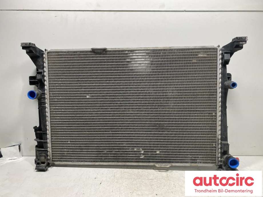 Radiator (automat gir) til Mercedes B-Klasse, electric drive 2014-2018 (W242) (W242) (BEHR|A 246 500 12 03|)