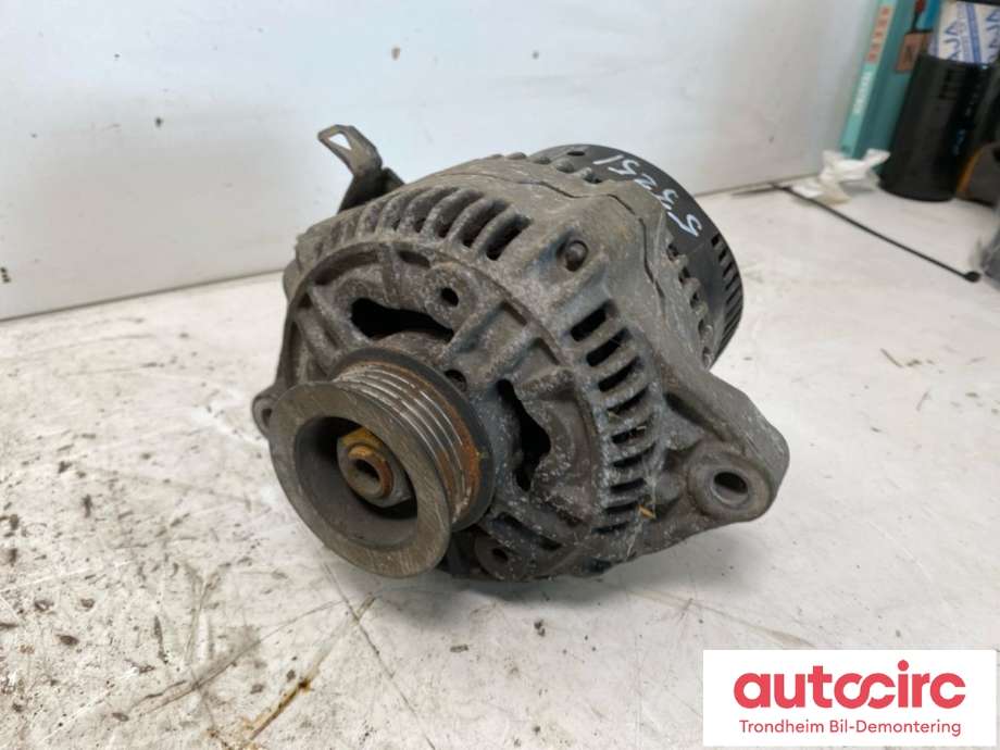 Dynamo til Toyota Avensis 1997-2000 (Type I, Fase 1)  (BOSCH|27060-02100|2706002100)