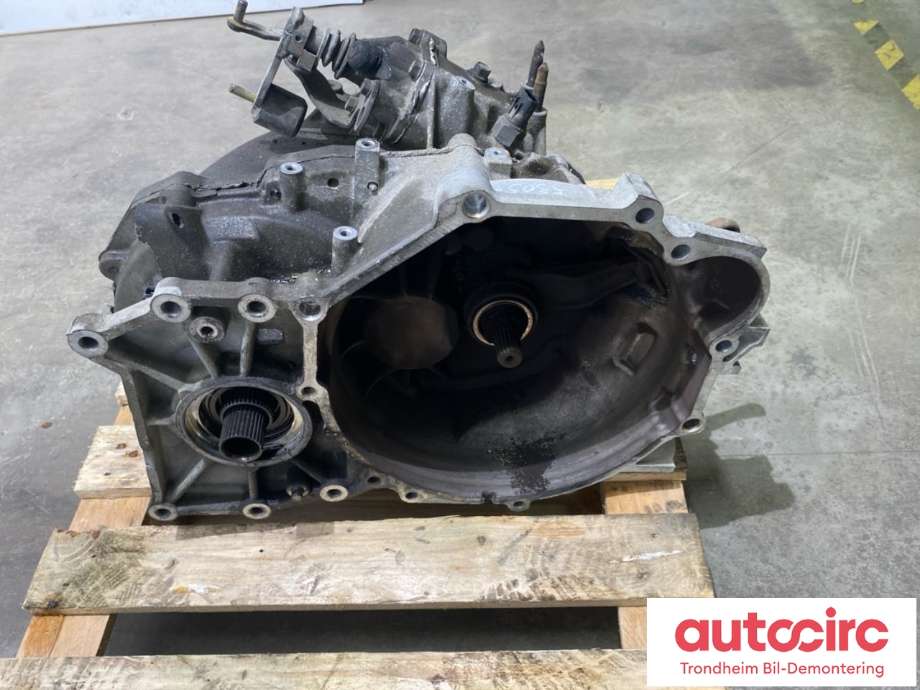 Girkasse manuell til Mitsubishi Outlander 2003-2006 (Type I) (..|MN168332|)