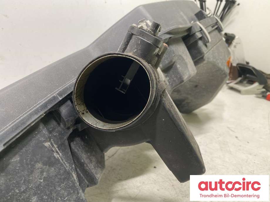 Luftfilterboks til BMW 1-Serie 2011-2015 (Fase 1) (F20/F21) (F20/F21) (...|13 71 7 597 582|)