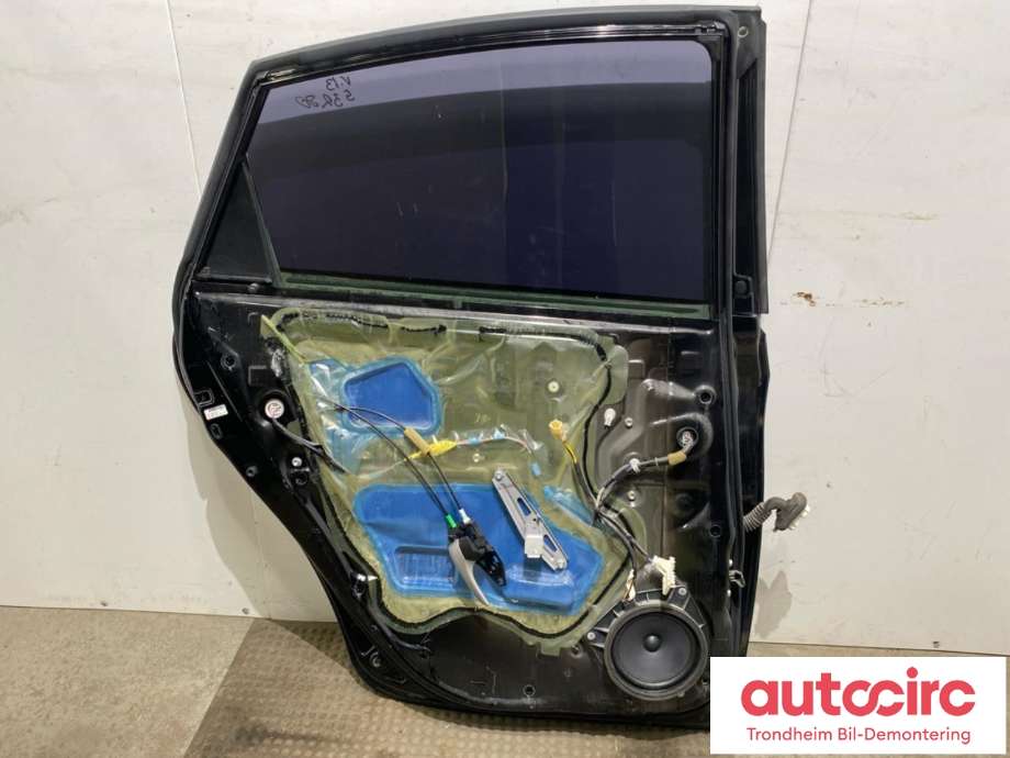 Dør venstre bak til Toyota Prius 2009-2016 (Type III) (COMBI) (COMBI) (6700447080|)