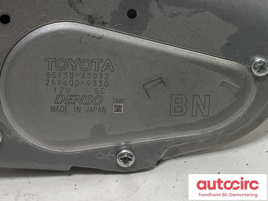 Viskermotor bakrute til Toyota Prius 2016-2023 (Type IV) (combi) (combi) (DENSO|8513047032|85130-47032|)