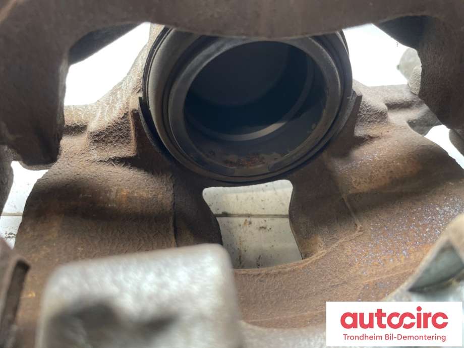 Bremsecaliper høyre foran til Renault Megane E-Tech 2022-->>  (410013029R|)