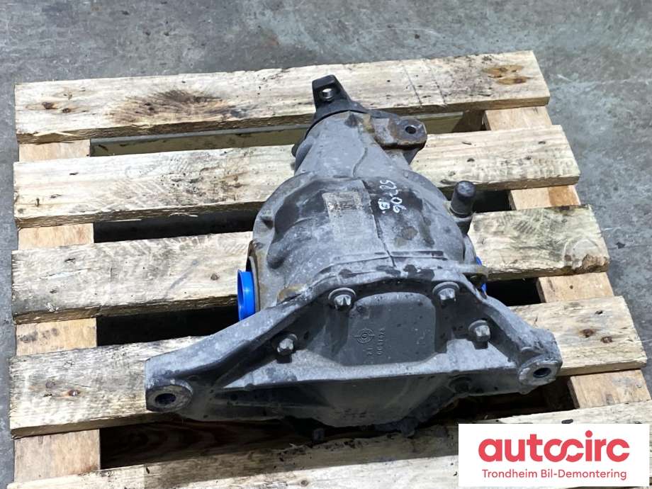 Kardang klokke bak til Mercedes GLK 2008-2015 (X204) (X204) (UTV: 3.46|A 204 350 08 14|A 204 350 08 14 80|)
