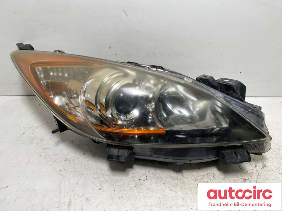 Frontlykt høyre halogen til Mazda 3, 2009-2013 (Type II)  (..|BBP2-51-0K0G)