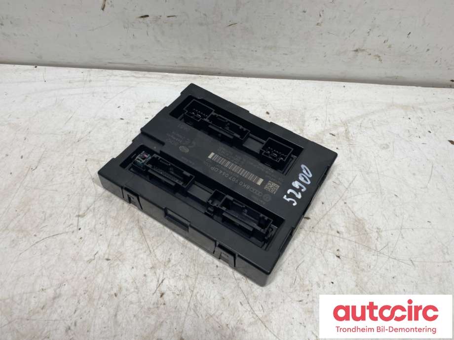 Styreenhet comfort (BCM) til Audi A4 2007-2014 (Type IV) (B8) (B8) (8K0 907 064 CQ|)