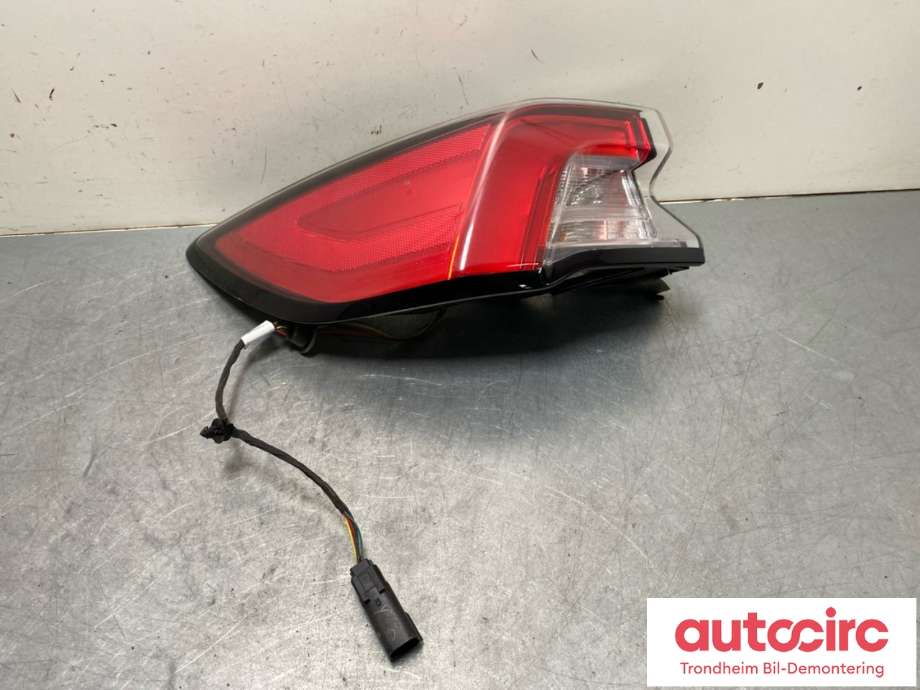 Baklykt venstre ytre til Ford Kuga, 2019-->> (Type III)  (2696786)